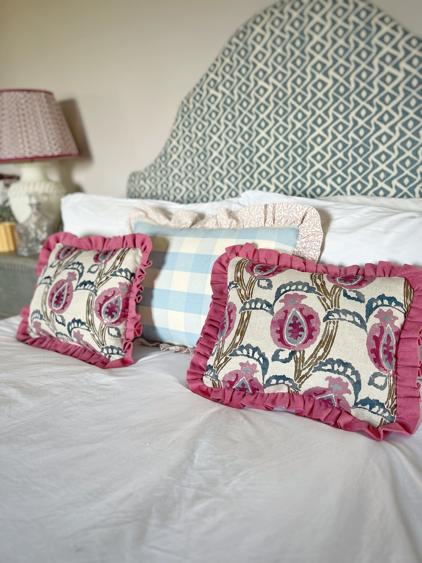 Malati & Pink Frill Pair